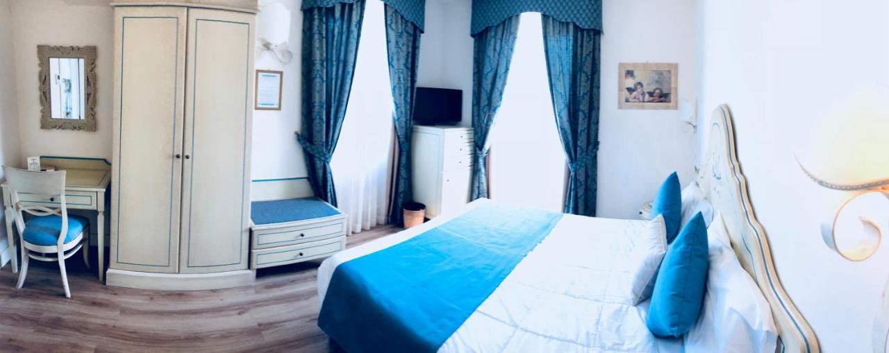 Hotel Goya 포르데데이마르미 외부 사진